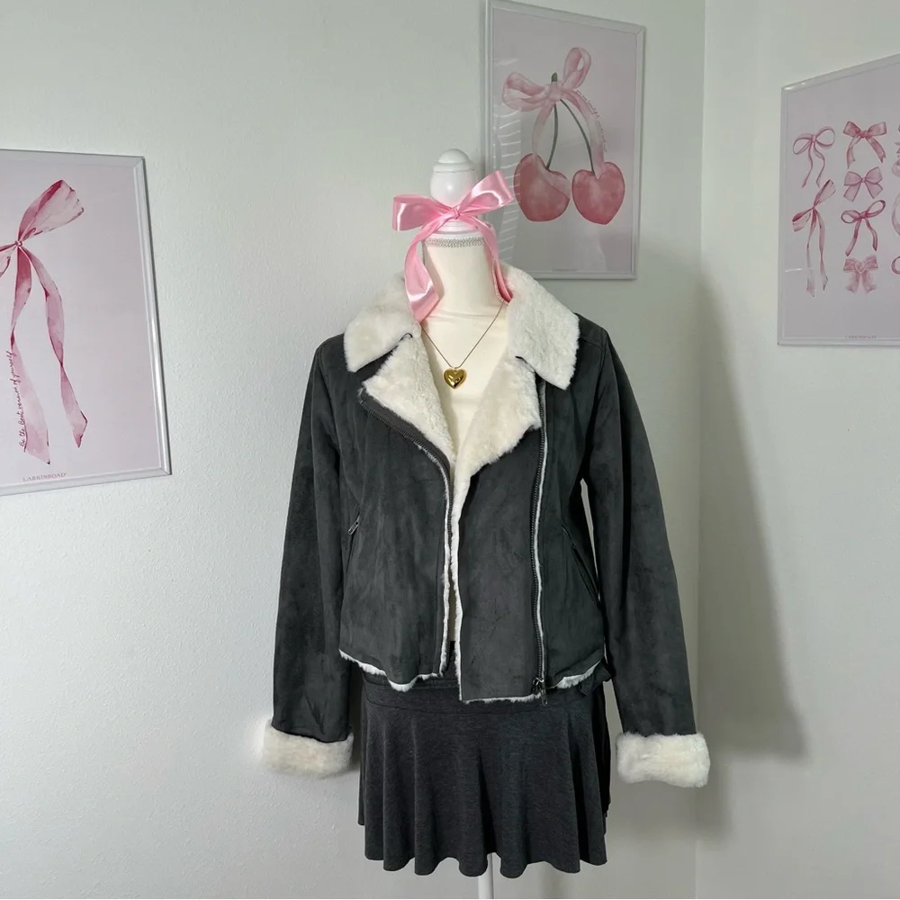 GB Gray‎ Suede White Fur Trim Zip Penny Lane Crop Jacket Womens Size Small
